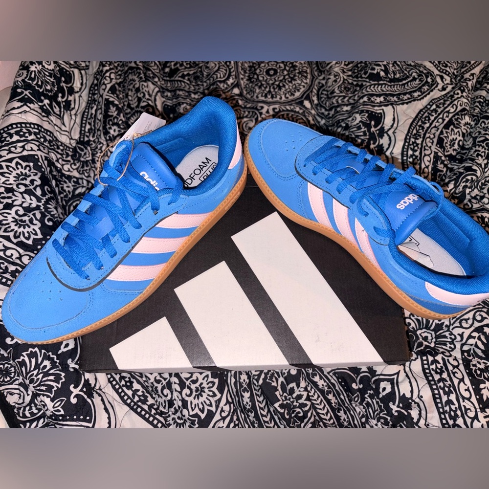 Adidas Breaknet Sleek NIB Blue & Pink Athletic Sneakers with Gum Sole 6.5 Women - Picture 7 of 15